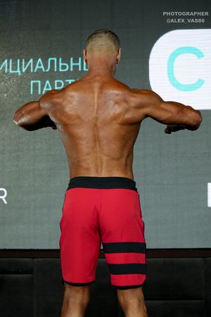 MEN'S PHYSIQUE МАСТЕРА +40